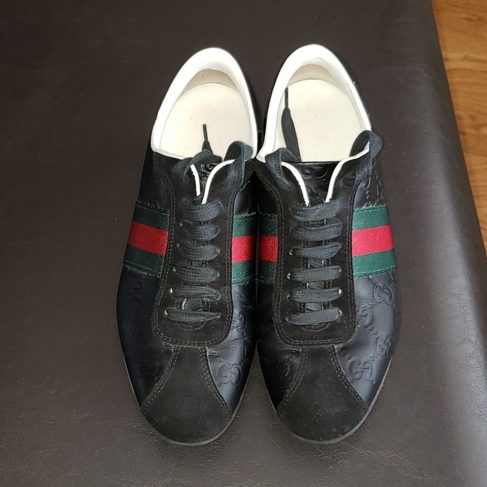 Vintage Women's Gucci Sneakers